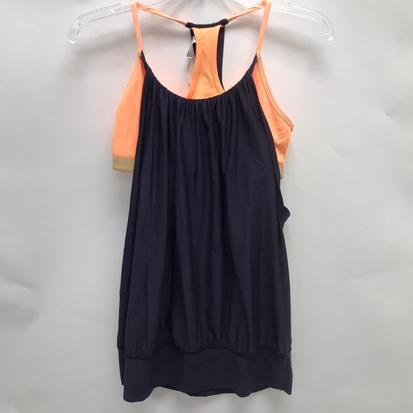 Lululemon Tank - Picture 1 of 3